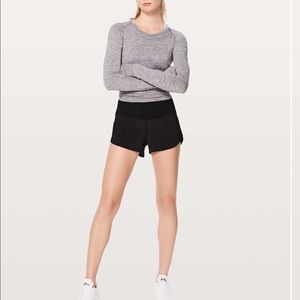 lululemon Speed Up Short Hi-Rise 2.5"